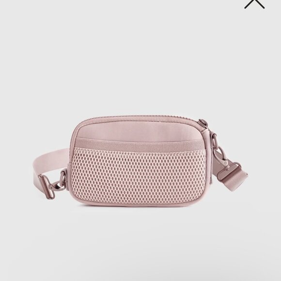 Quince All Day. Neoprene Phone Sling Crossbody Bag - Picture 7 of 13